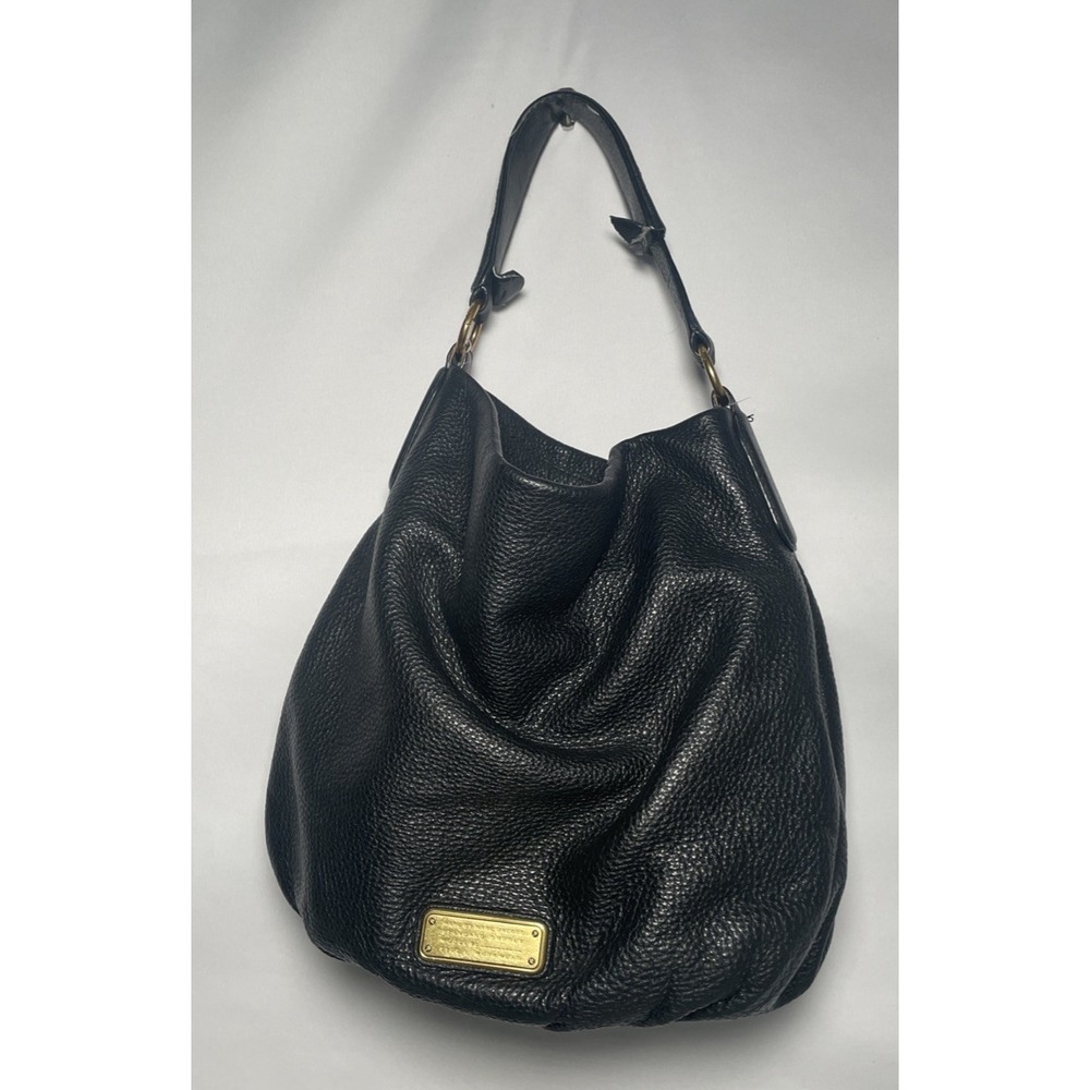 MARC BY MARC JACOBS PEBBLED LEATHER HOBO BAG